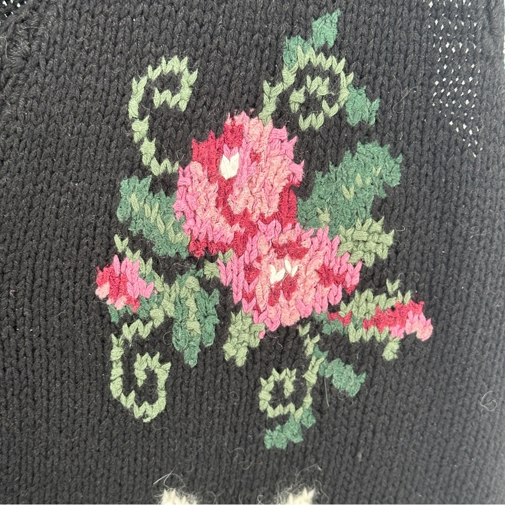 Black and Pink Women's Large Sweater Vest Cottagecore Grannycore Feminine Floral - Picture 5 of 7